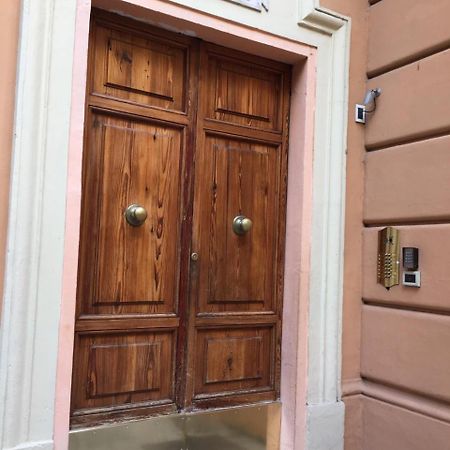 Bed and Breakfast Face To Face House à Rome Extérieur photo