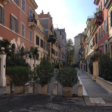 Bed and Breakfast Face To Face House à Rome Extérieur photo